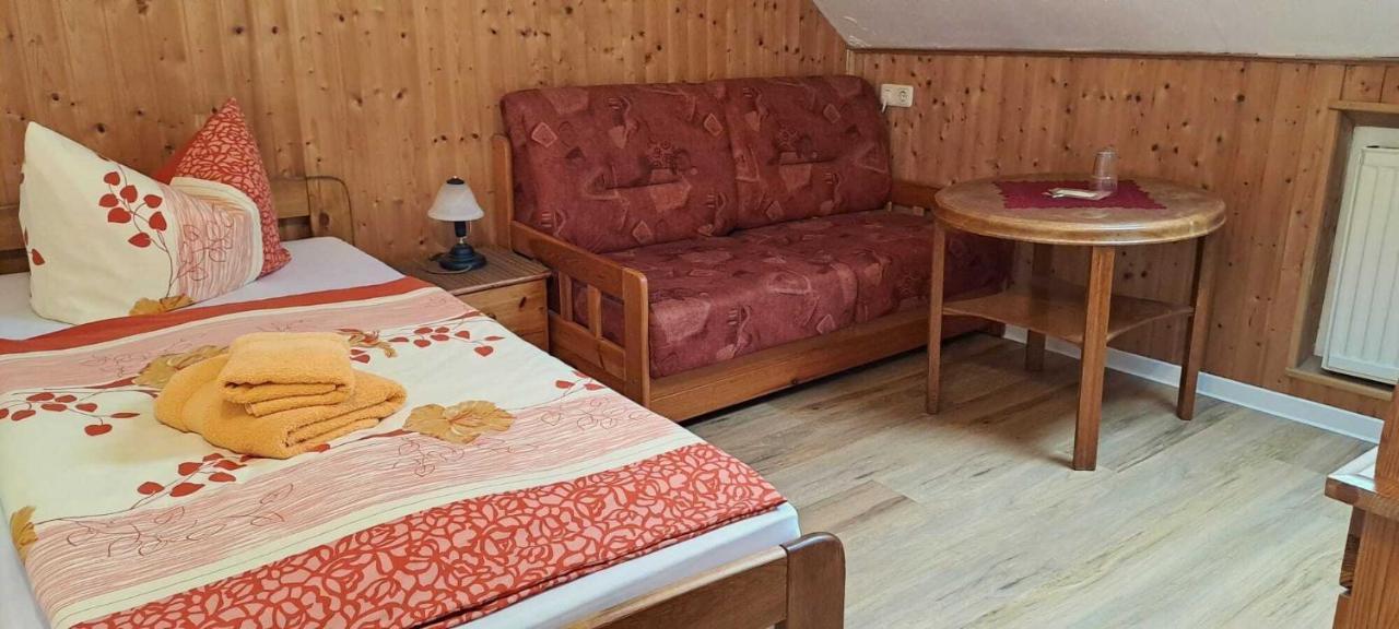 Pension & Gasthaus Nostalgie Altendorf  Room photo
